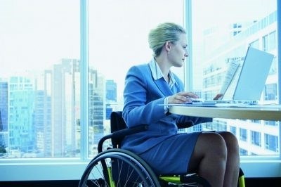 Что грозит работодателю при незаконном увольнении инвалида?